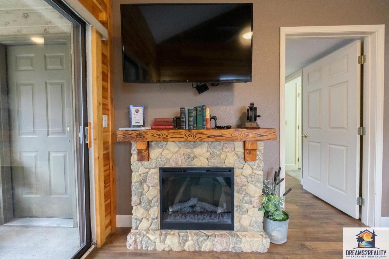 3Br Condo With Lake View - Trout Fishing - Playground - 2 Pools - Free Tickets Included - Pr69-9 Branson Exterior foto